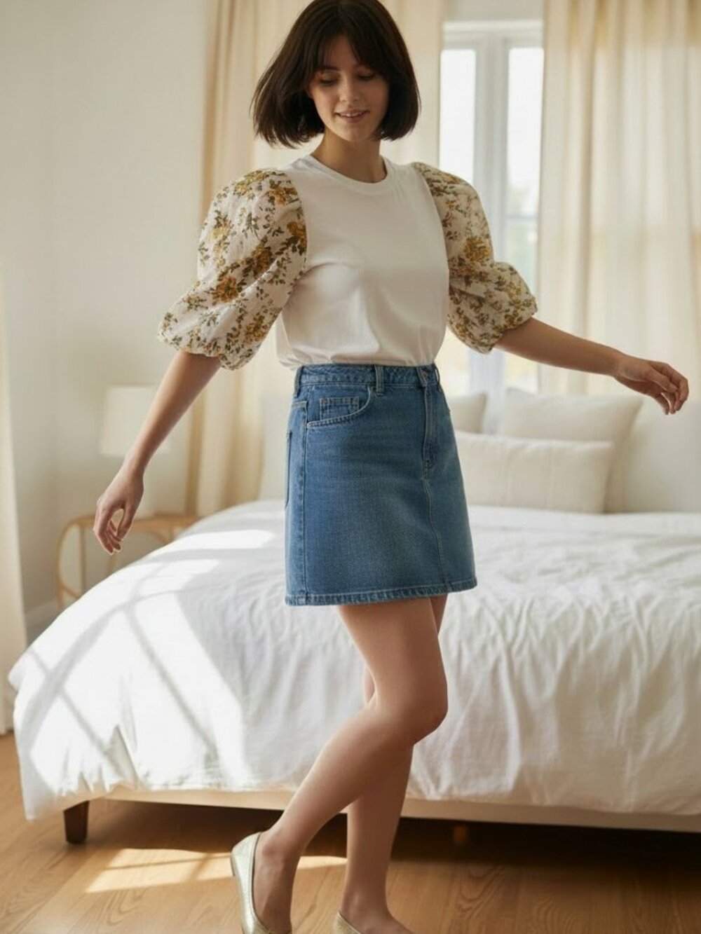 Zara white top with pattern balloon sleeves, womens S